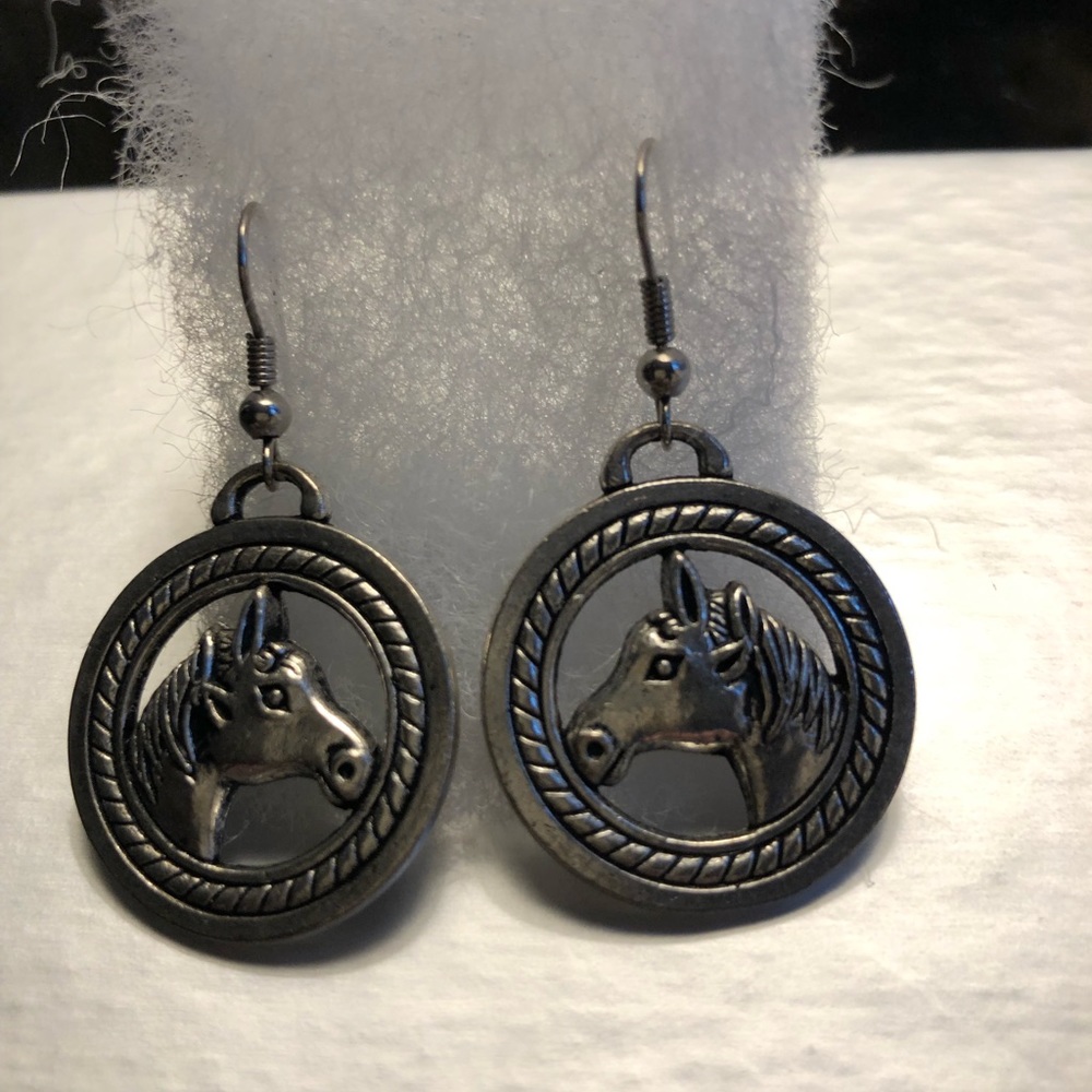 Pretty horsey earrings